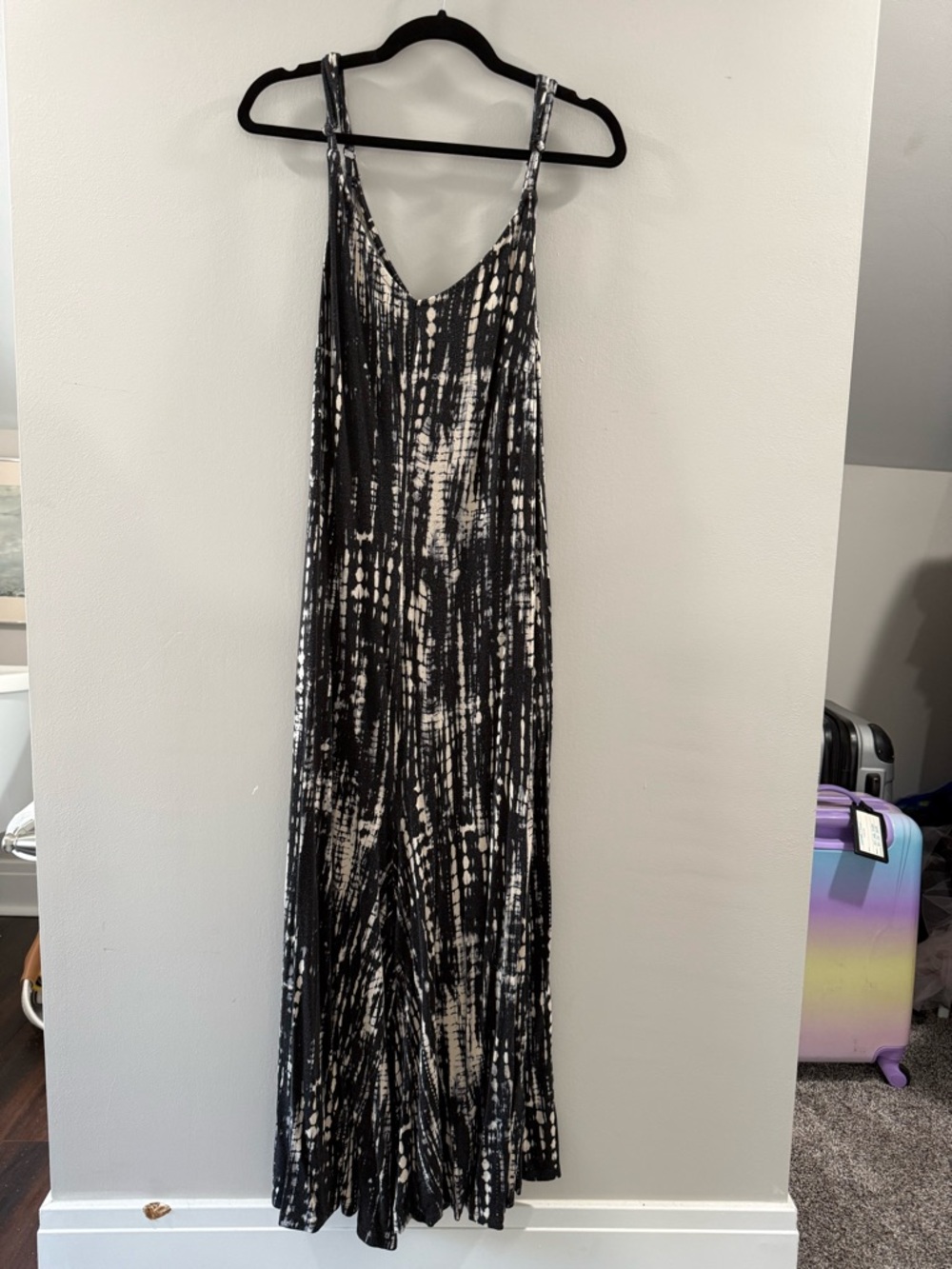 Black & White Tie-Dye Maxi Romper - Sleeveless V-Neck